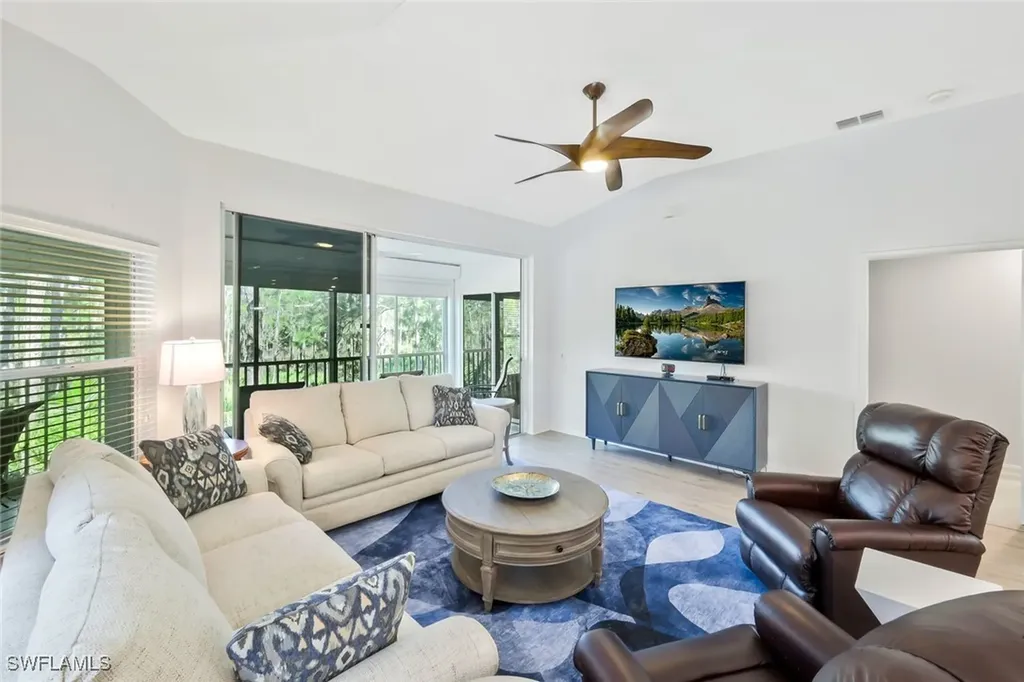 905 Carrick Bend Circle Naples FL 34110