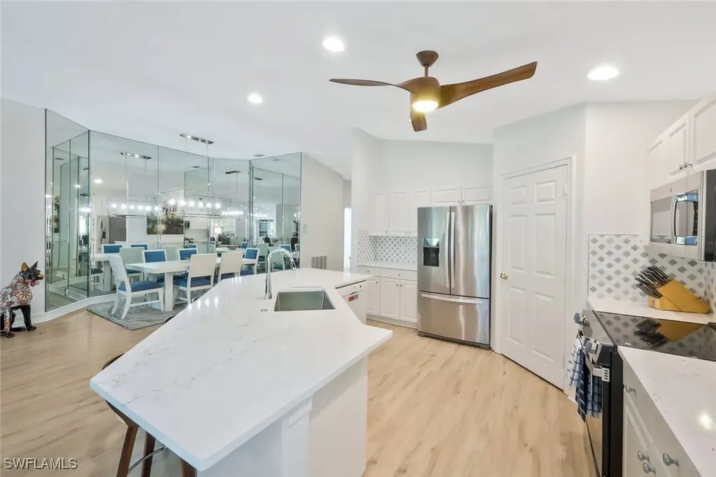 905 Carrick Bend Circle Naples FL 34110