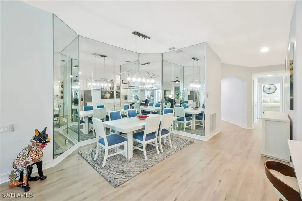905 Carrick Bend Circle Naples FL 34110