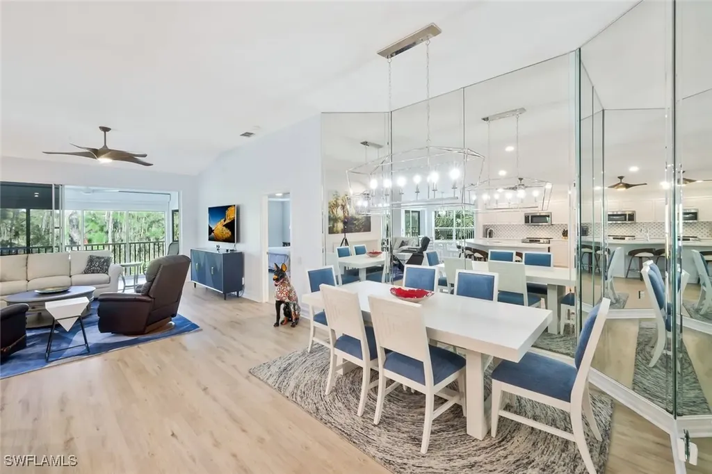 905 Carrick Bend Circle Naples FL 34110