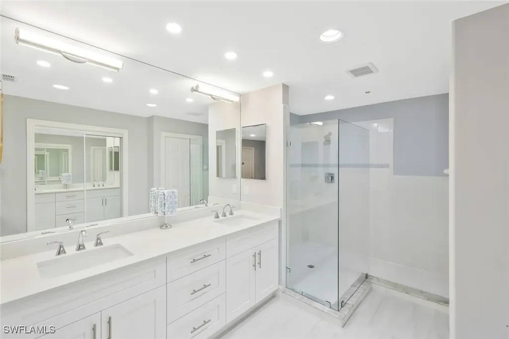 905 Carrick Bend Circle Naples FL 34110