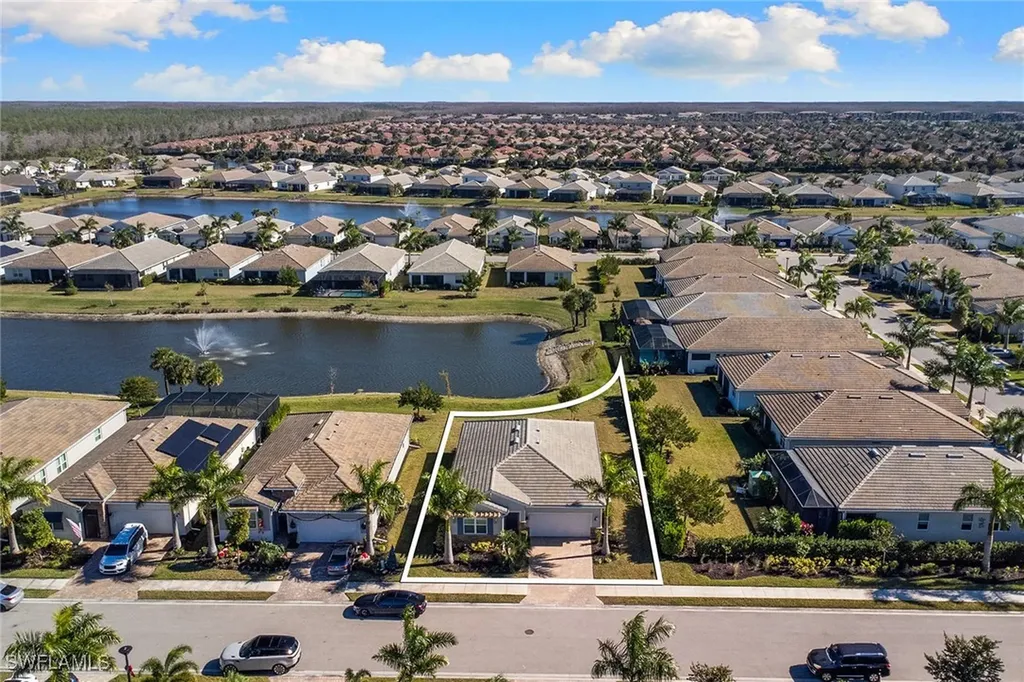 28000 Captiva Shell Loop Bonita Springs FL 34135