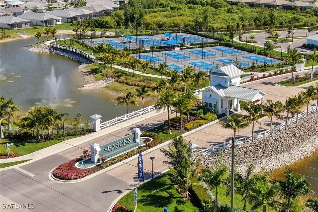 28000 Captiva Shell Loop Bonita Springs FL 34135