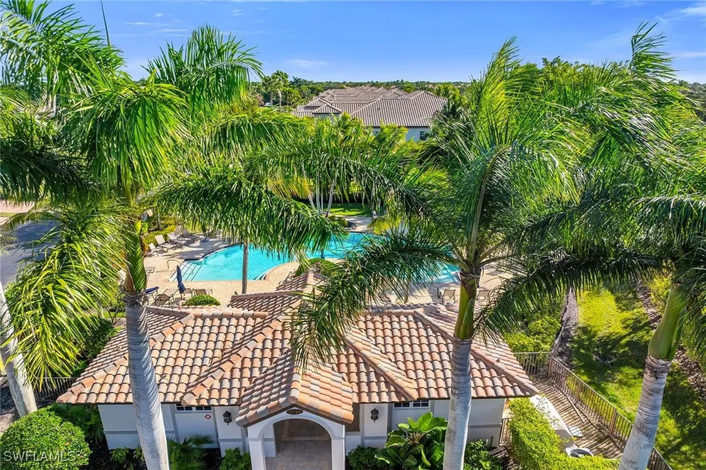 3710 Montreux Lane Naples FL 34114