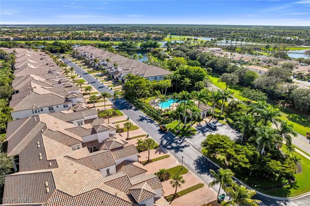 3710 Montreux Lane Naples FL 34114