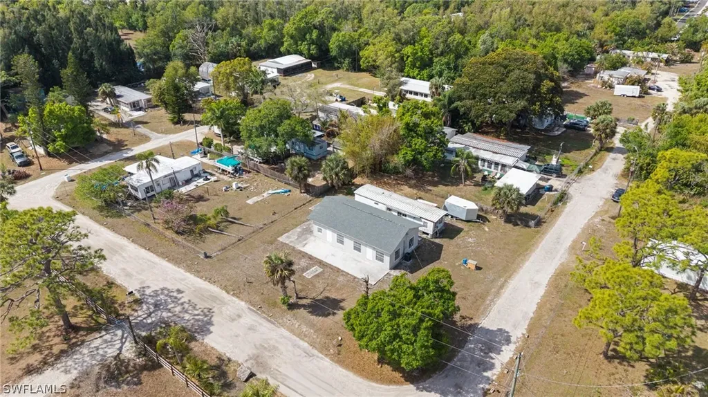 19560 Spicewood Lane Fort Myers FL 33908