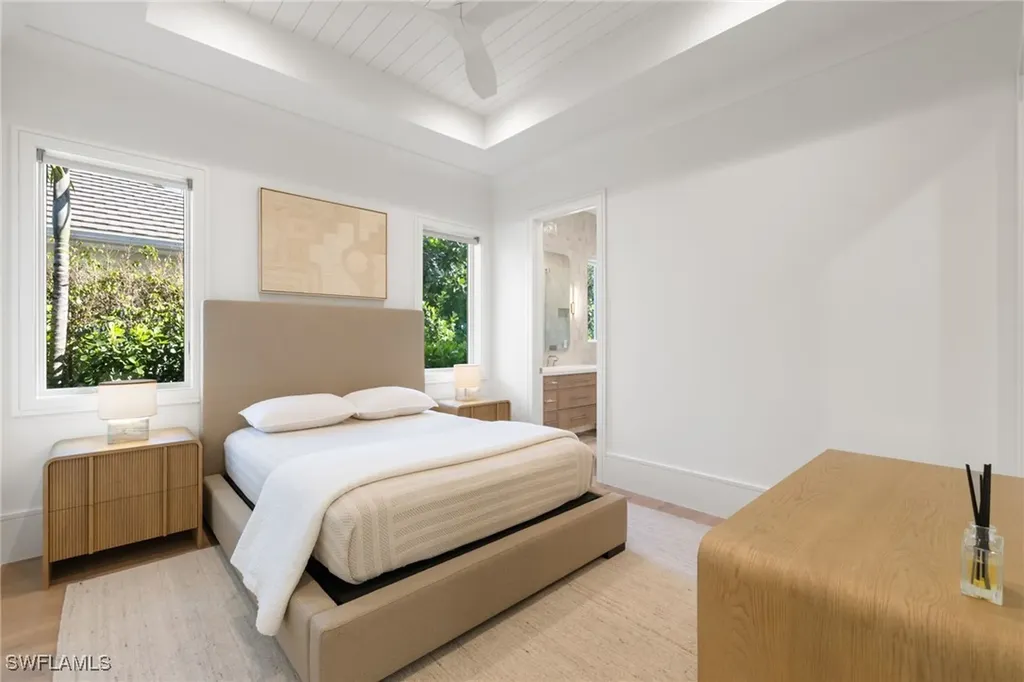 660 Wedge Drive Naples FL 34103