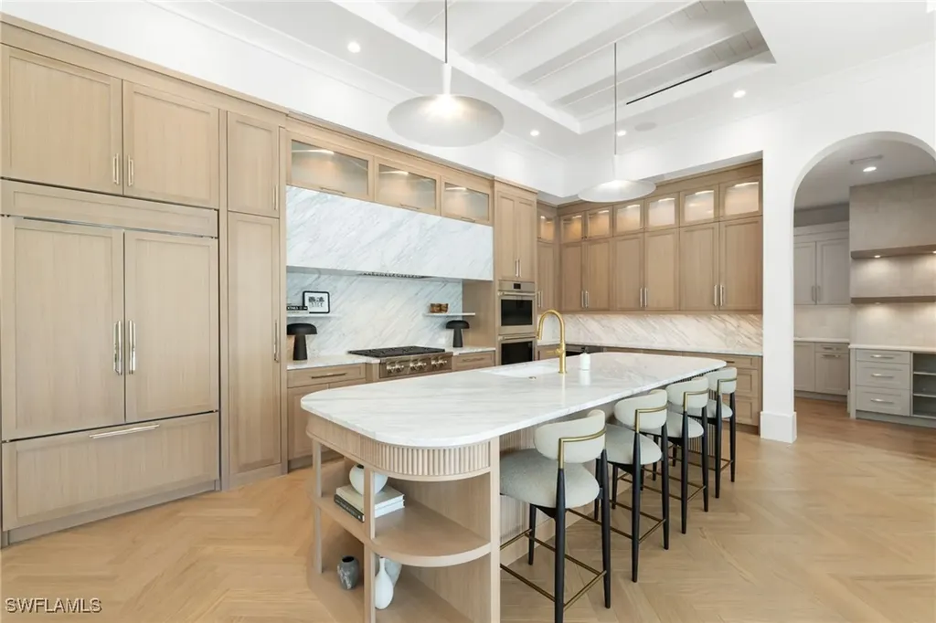 660 Wedge Drive Naples FL 34103