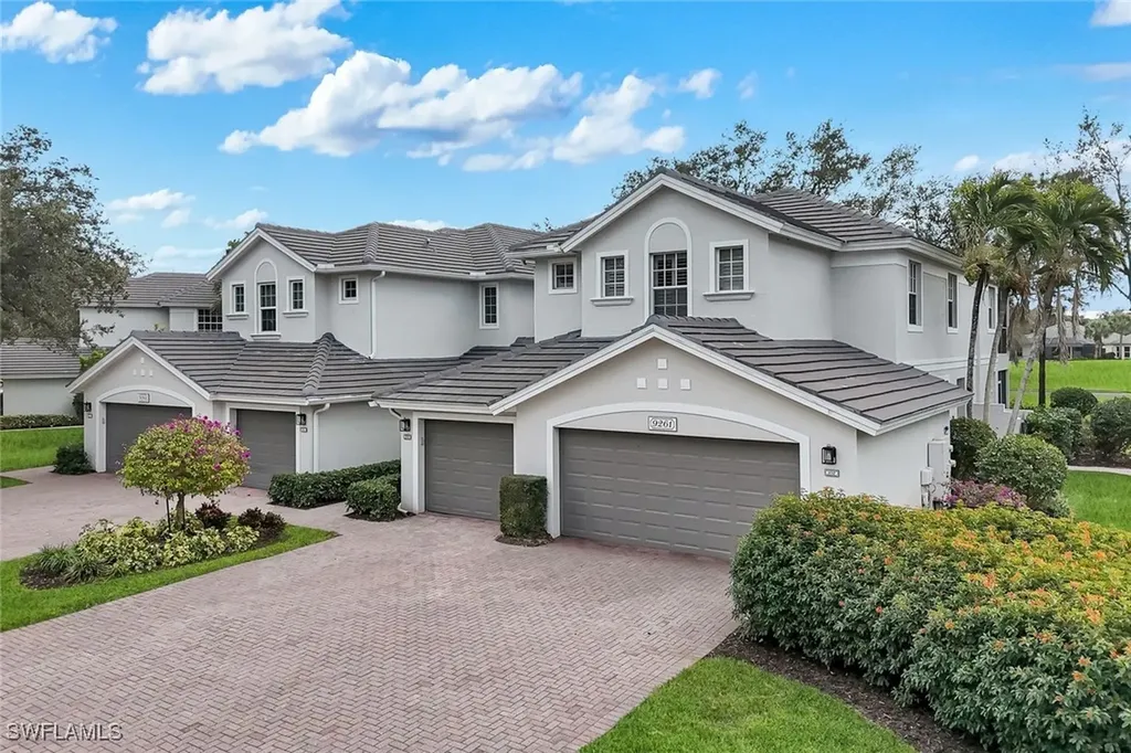 9261 Palmetto Ridge Drive Estero FL 34135