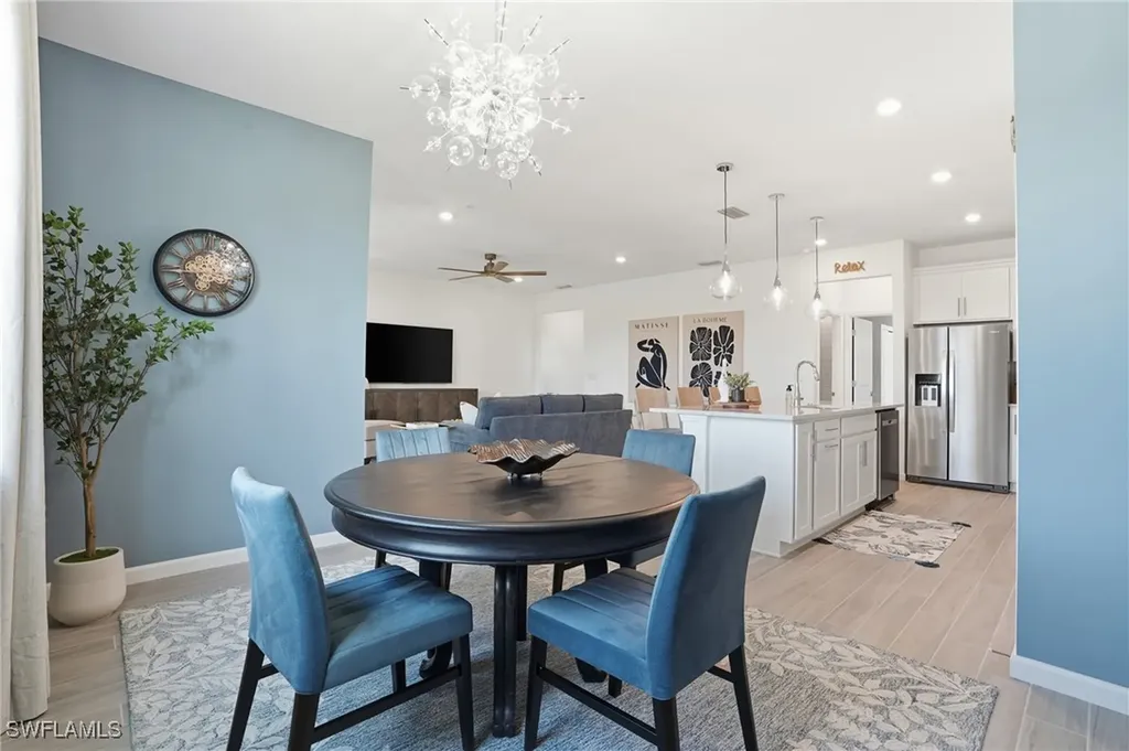 1657 Serena Avenue Naples FL 34120