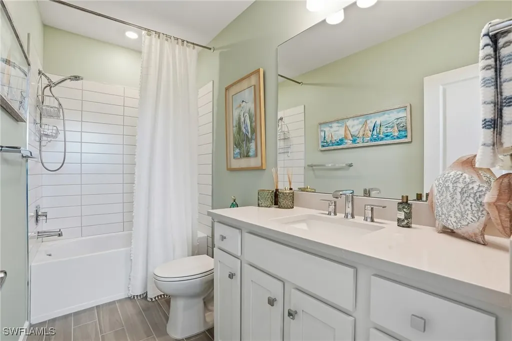 1657 Serena Avenue Naples FL 34120
