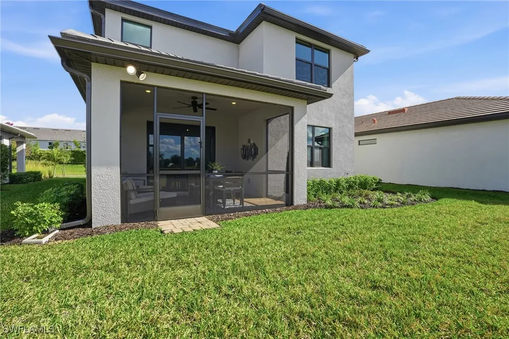 1657 Serena Avenue Naples FL 34120