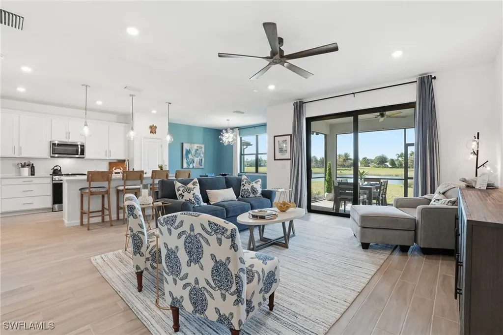 1657 Serena Avenue Naples FL 34120