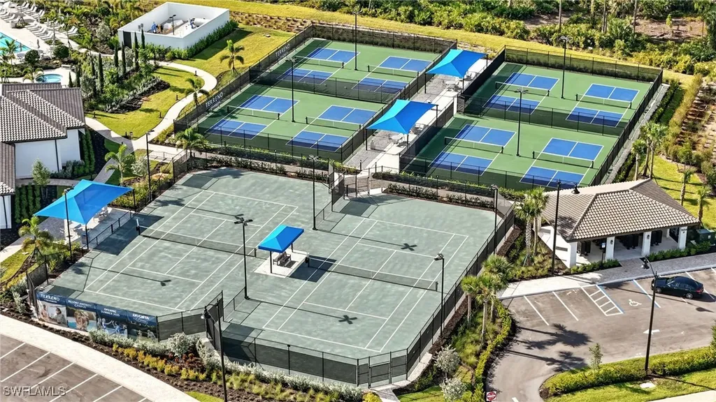 1657 Serena Avenue Naples FL 34120