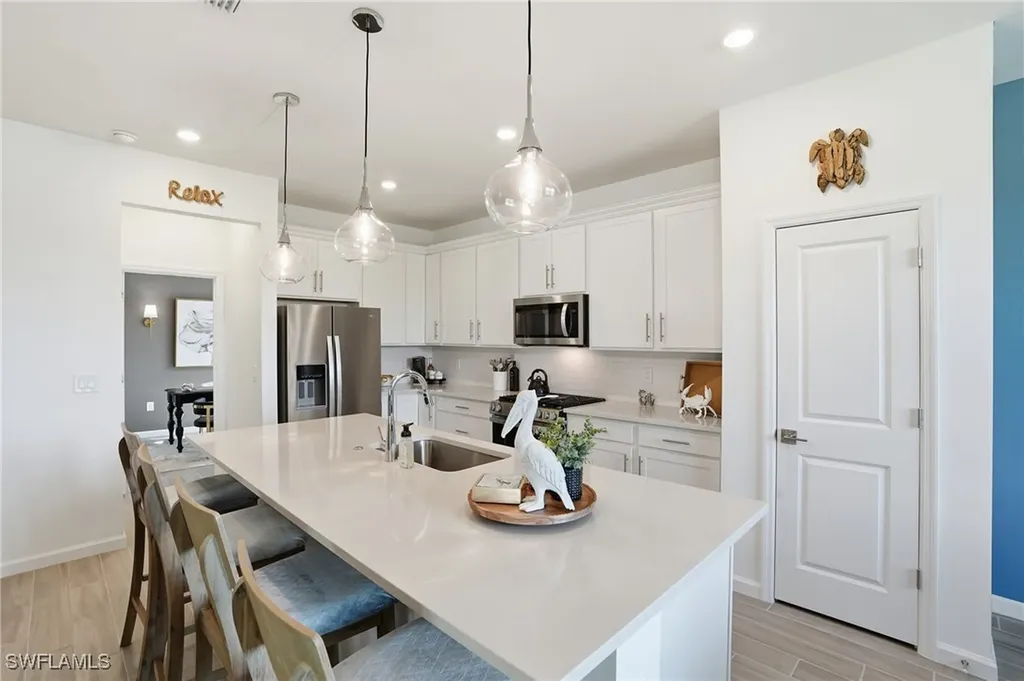 1657 Serena Avenue Naples FL 34120