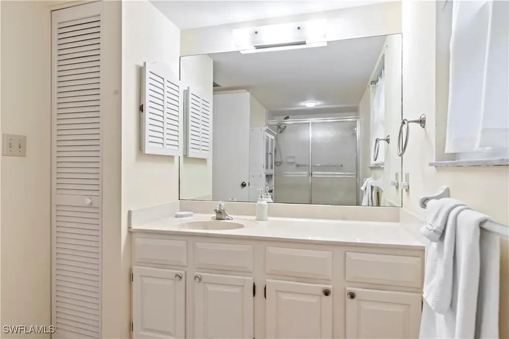 3200 Binnacle Drive Naples FL 34103