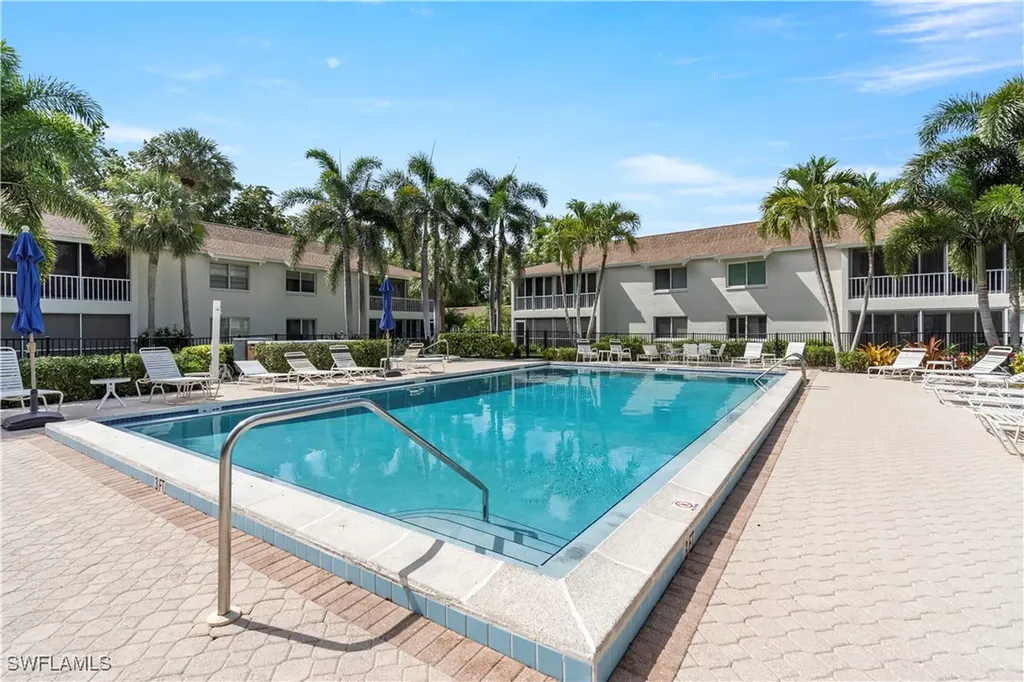 3200 Binnacle Drive Naples FL 34103