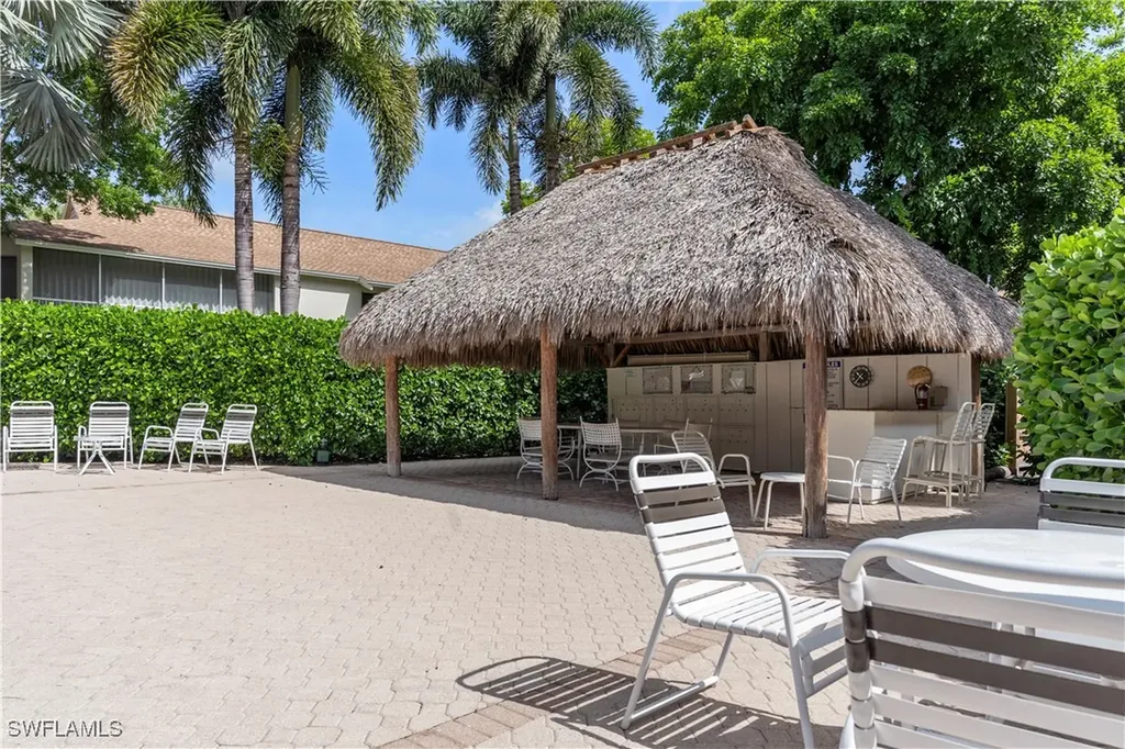 3200 Binnacle Drive Naples FL 34103