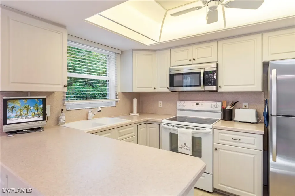 3200 Binnacle Drive Naples FL 34103
