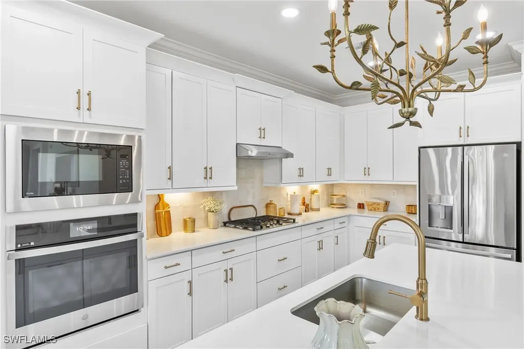 20507 Napa Loop Estero FL 33928