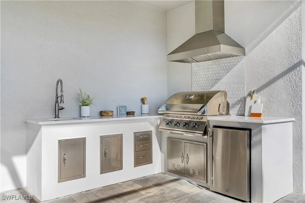 20507 Napa Loop Estero FL 33928