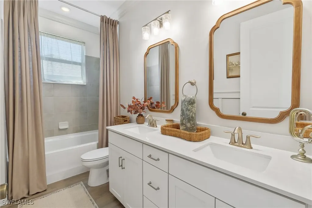 20507 Napa Loop Estero FL 33928