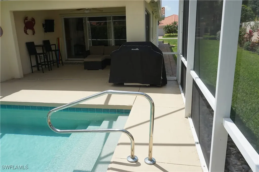 4194 Saint George Lane Naples FL 34119