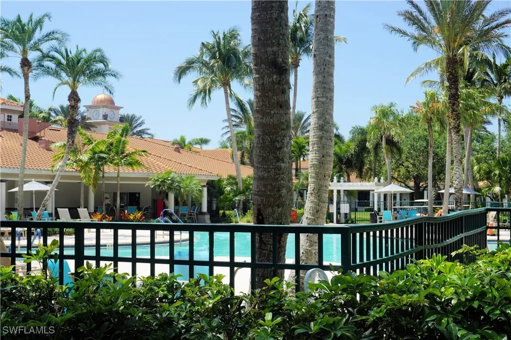 4194 Saint George Lane Naples FL 34119