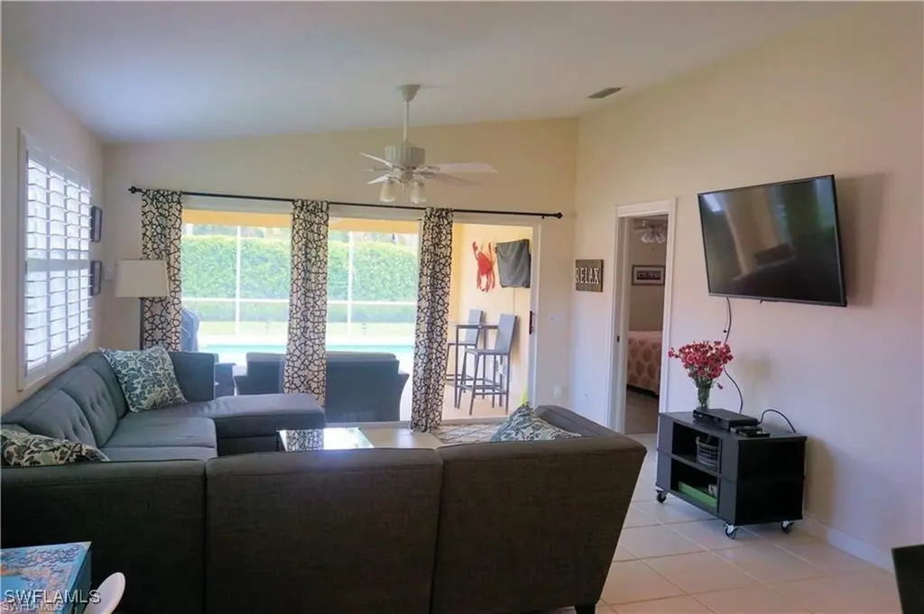 4194 Saint George Lane Naples FL 34119