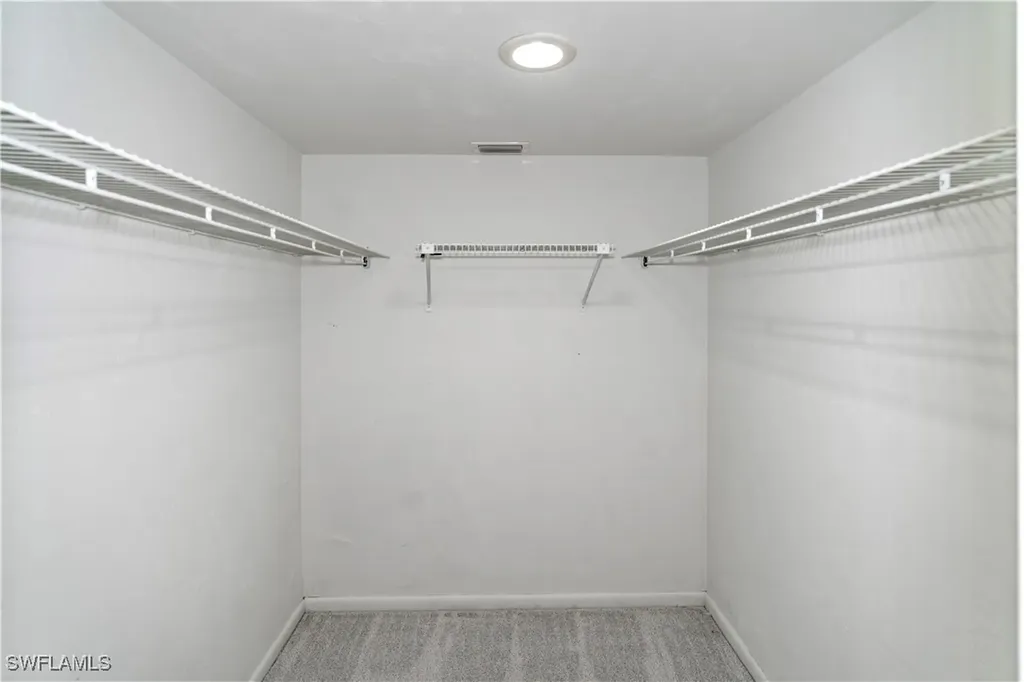 1733 Courtyard Way Naples FL 34112