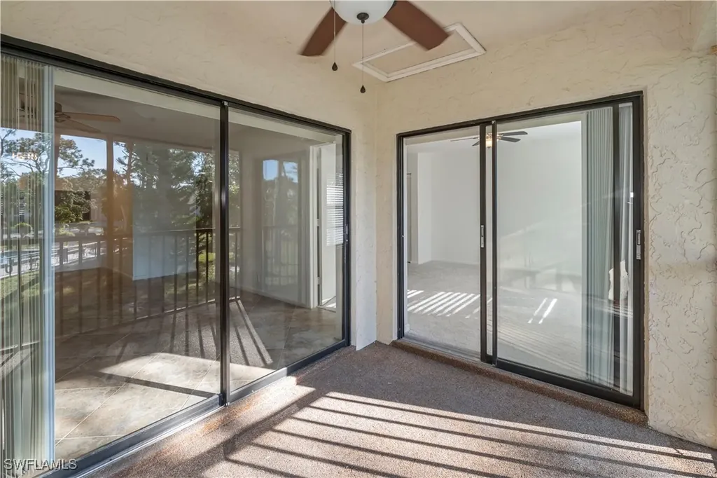 1733 Courtyard Way Naples FL 34112