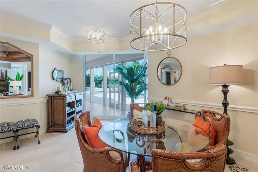295 Grande Way Naples FL 34110