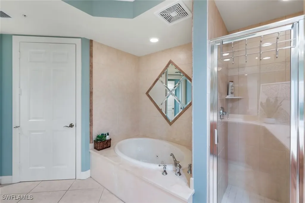 295 Grande Way Naples FL 34110