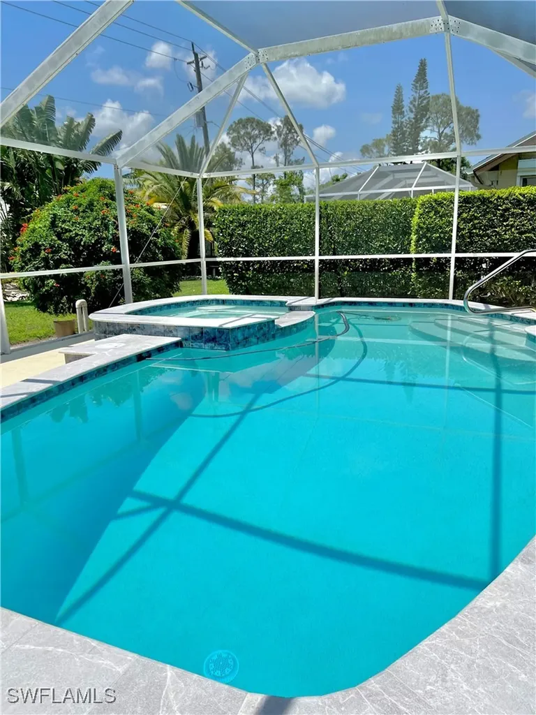 816 Belville Boulevard Naples FL 34104