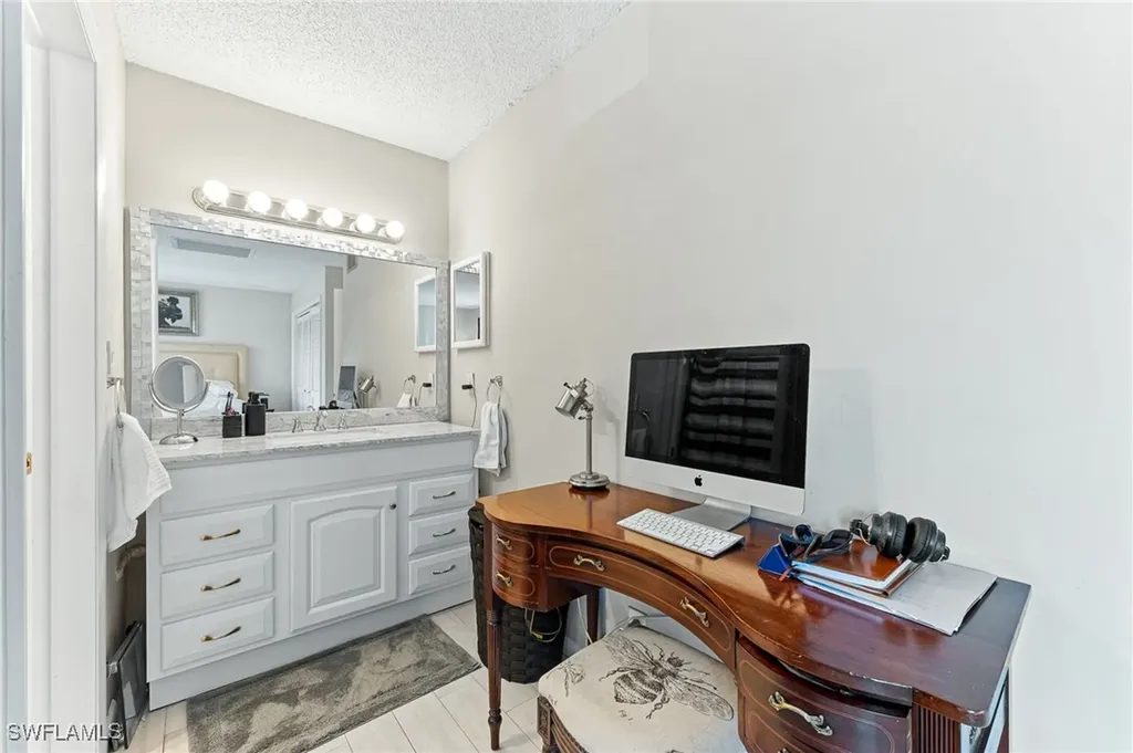 3 Bob O Link Court Naples FL 34105