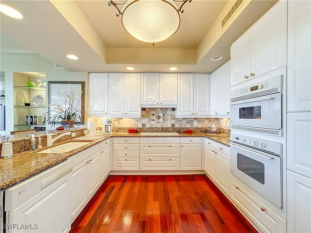 4875 Pelican Colony Boulevard Bonita Springs FL 34134