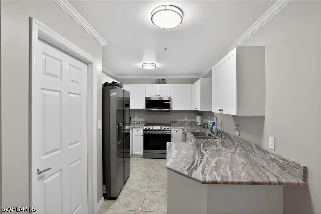 519 Roma Court Naples FL 34110