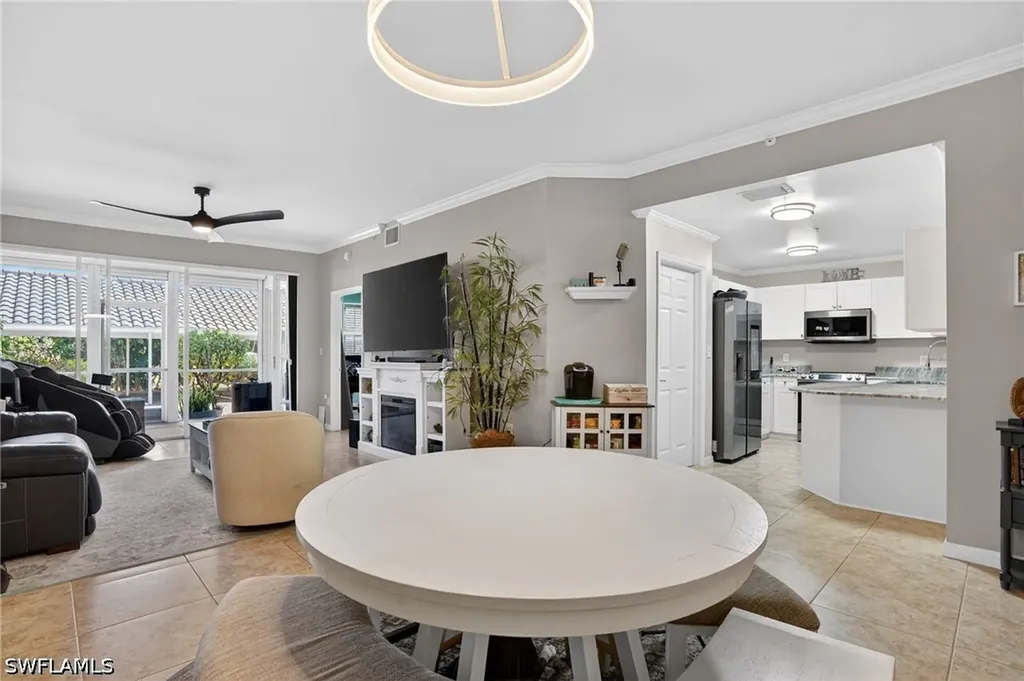 519 Roma Court Naples FL 34110