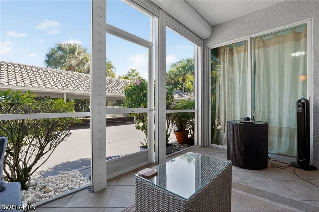 519 Roma Court Naples FL 34110