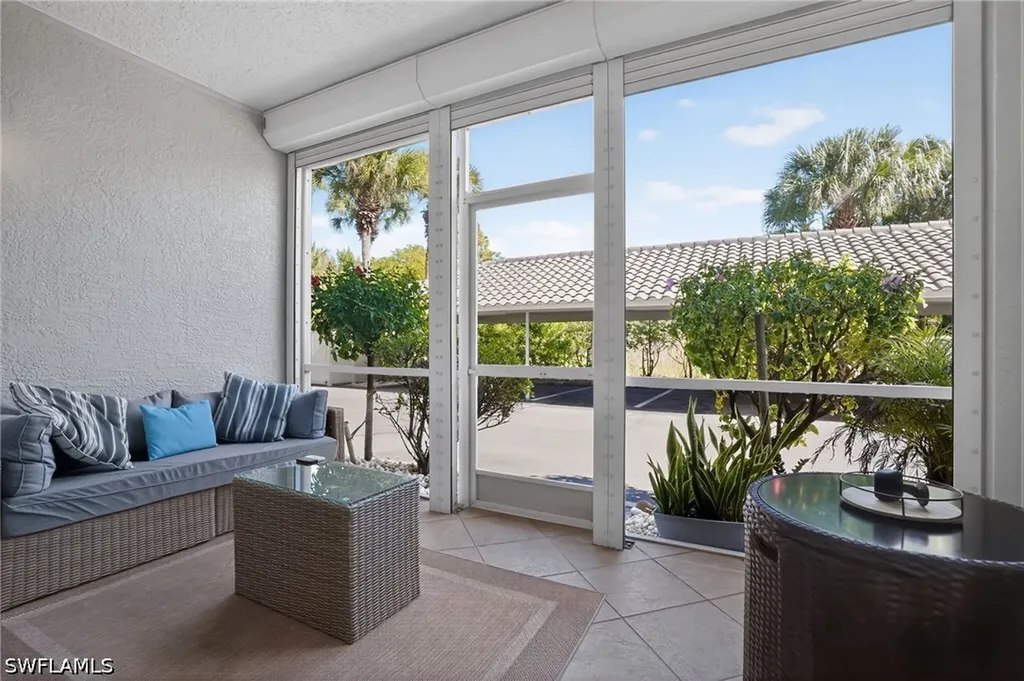519 Roma Court Naples FL 34110