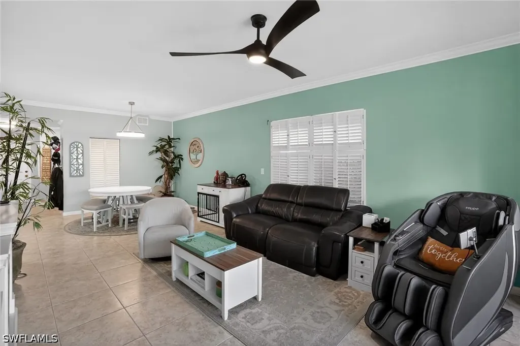 519 Roma Court Naples FL 34110