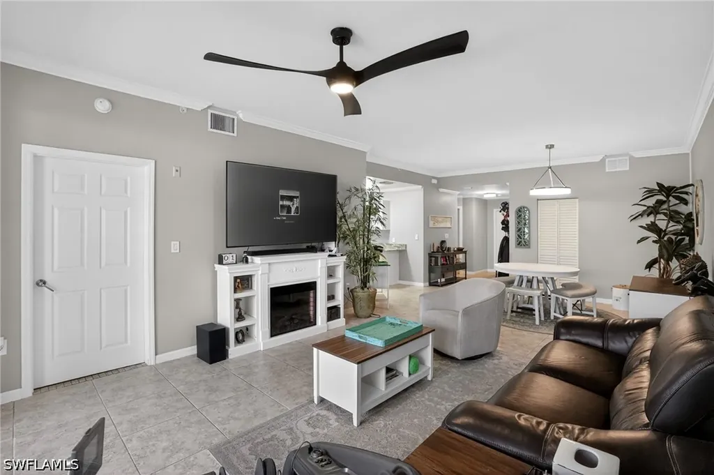 519 Roma Court Naples FL 34110