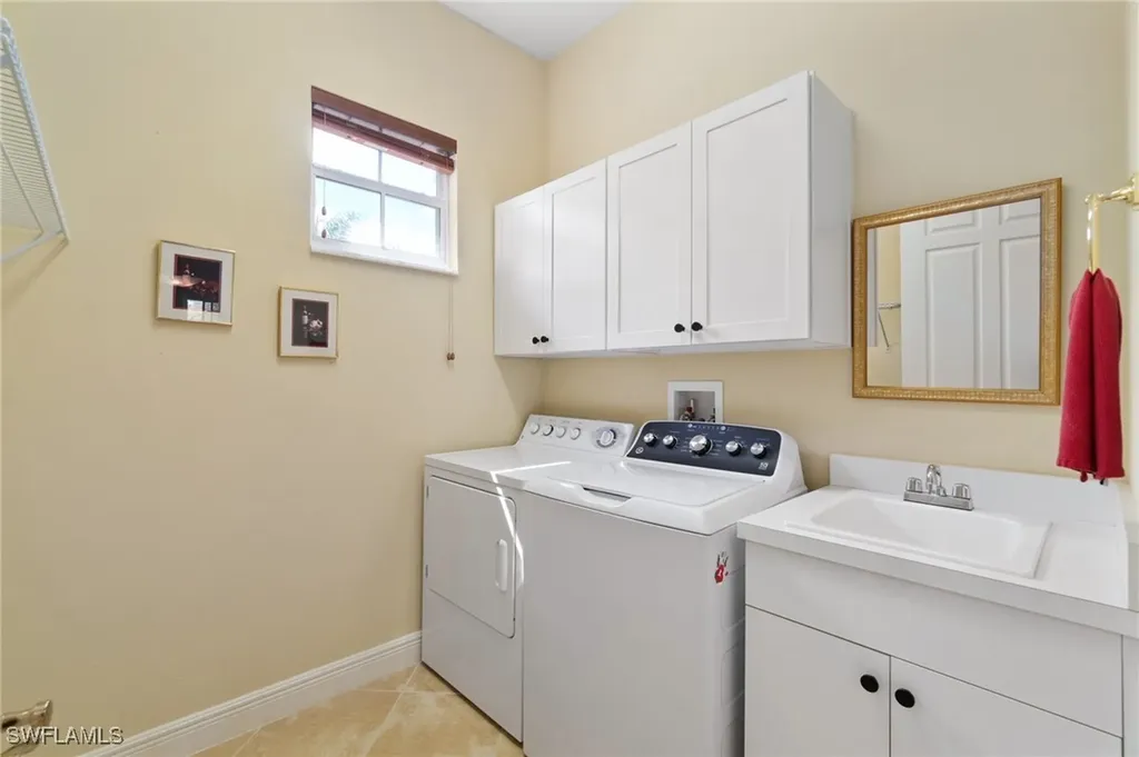 6130 Montelena Circle Naples FL 34119