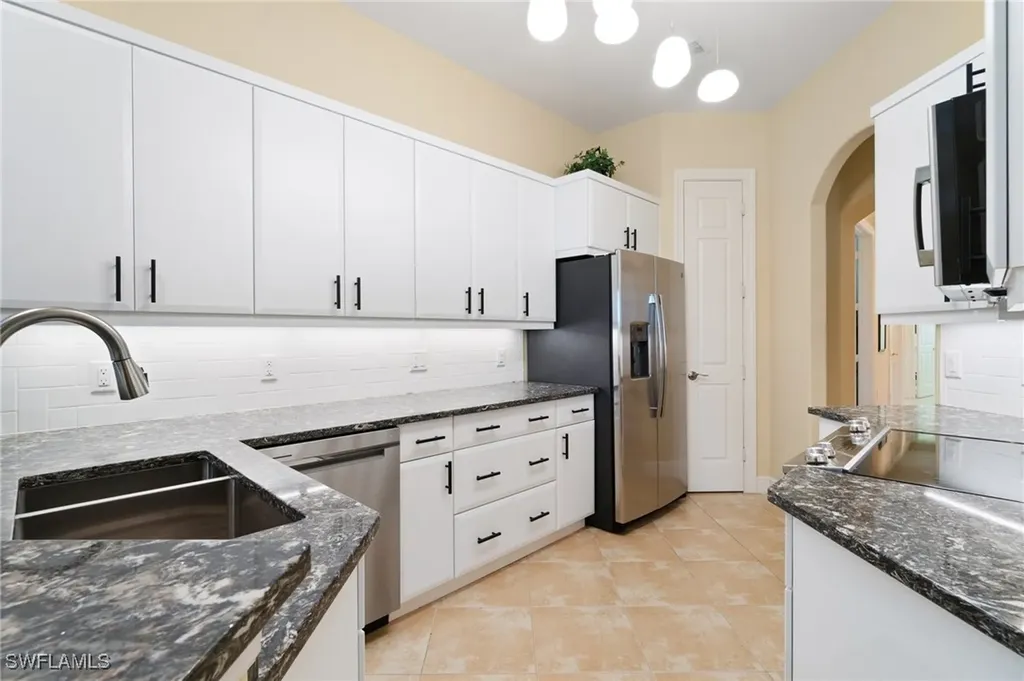 6130 Montelena Circle Naples FL 34119