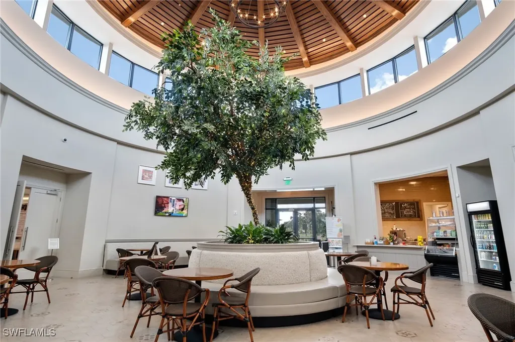 6130 Montelena Circle Naples FL 34119