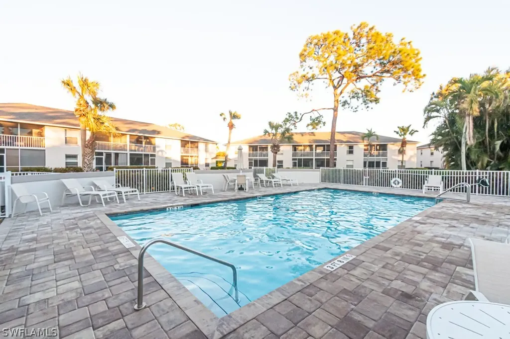 1392 Churchill Circle Naples FL 34116