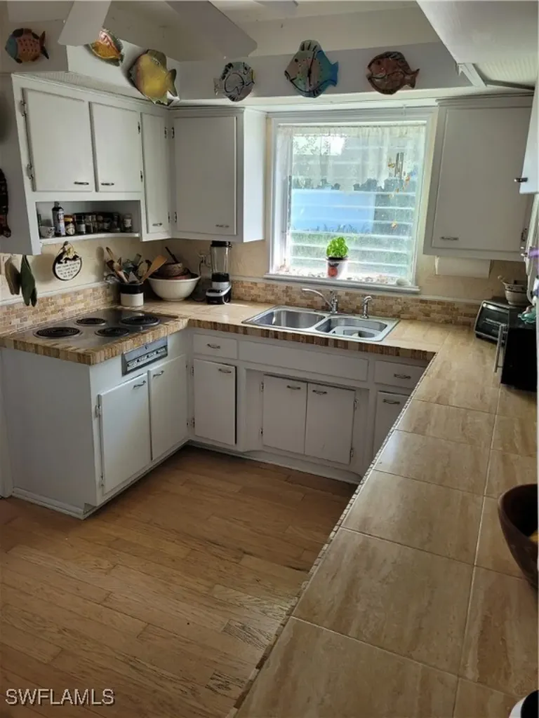 870 Forest Avenue Naples FL 34102
