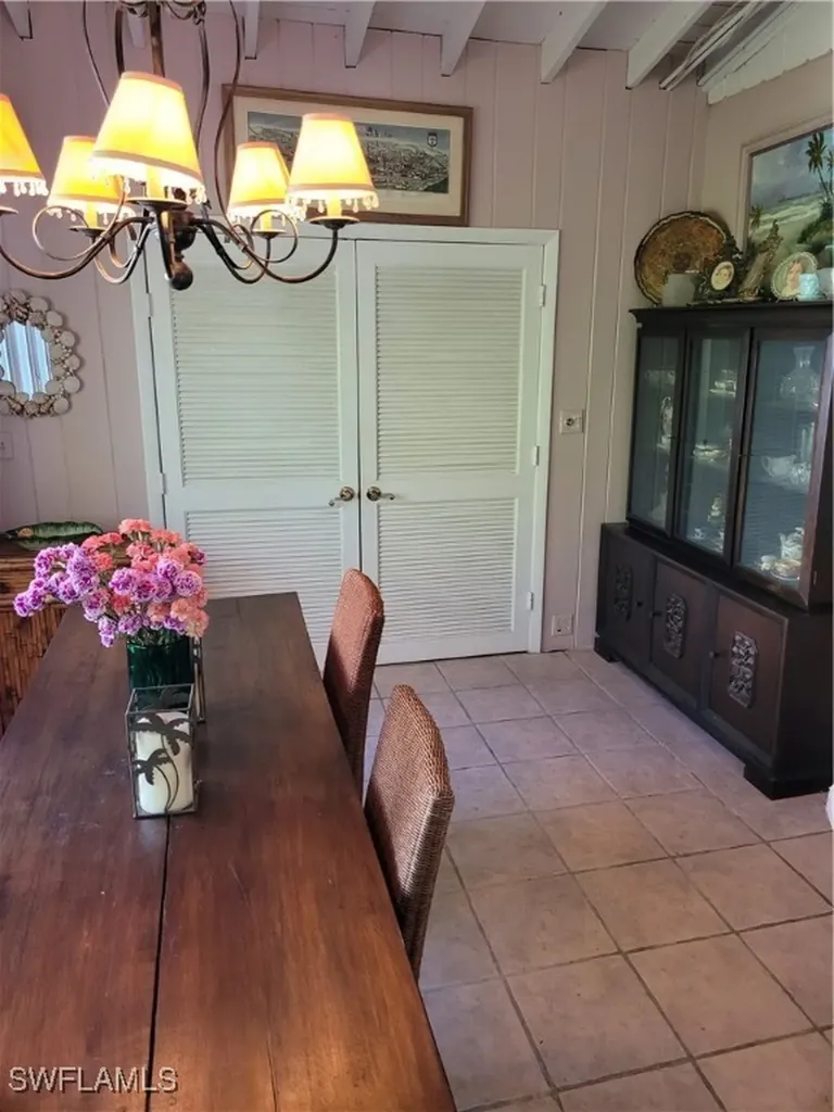 870 Forest Avenue Naples FL 34102