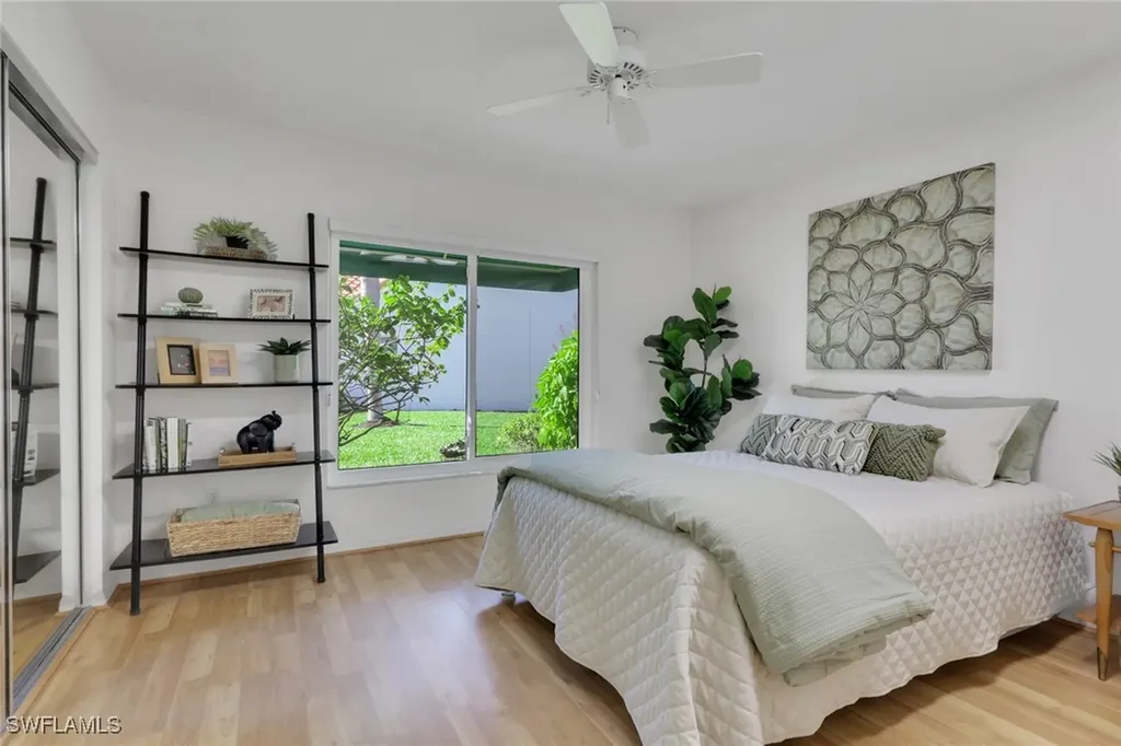 796 Reef Point Circle Naples FL 34108