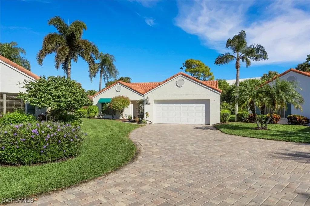 796 Reef Point Circle Naples FL 34108